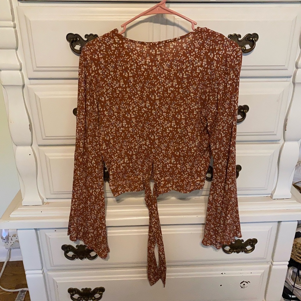 Blouse - Picture 2 of 5
